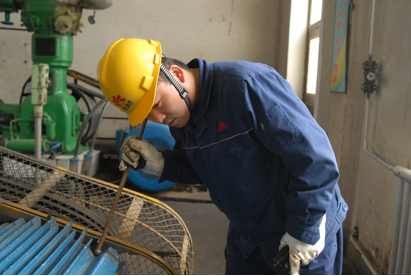 http://images.ccoo.cn/news/201139/2011391302510.JPG
